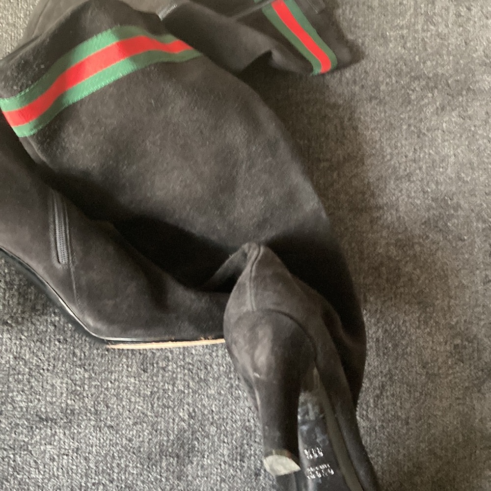 Gucci suede boots - Picture 15 of 16